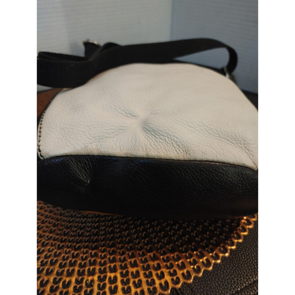 The Sak Leather Crossbody - Picture 4 of 7